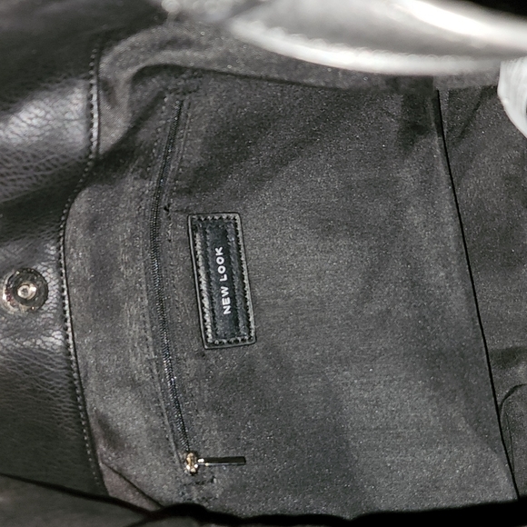 New Look Black Tote Bag with Long Strap - Picture 5 of 7